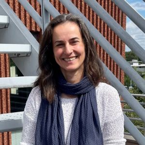 Icon weibliche Mitarbeiterin Team astendo